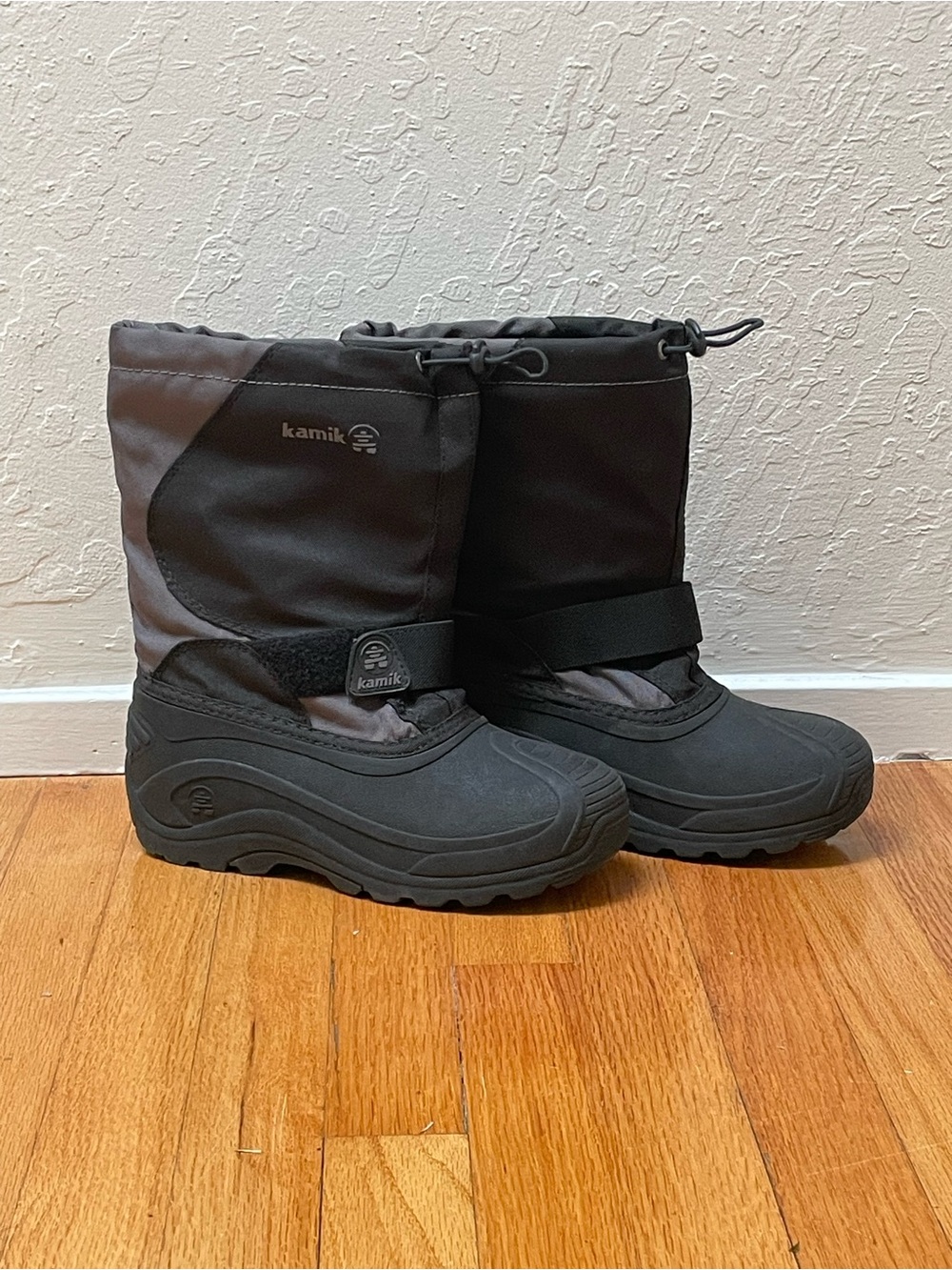 Kamik Kids Black and Gray Insulated Snow Boots